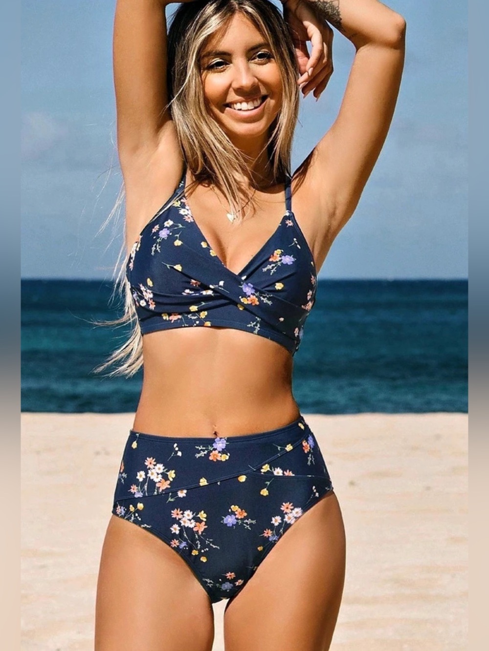 Cupshe Floral Bikini Set in Blue